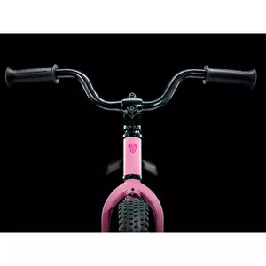 Trek Precaliber 16 Girl's Pink Frosting